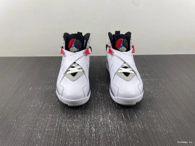 Rep MAX Jordan Bugs 305381-103 (2013) Bunny Air Retro 8 0809